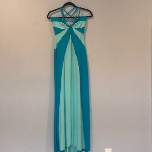 Bebe beautiful maxi dress